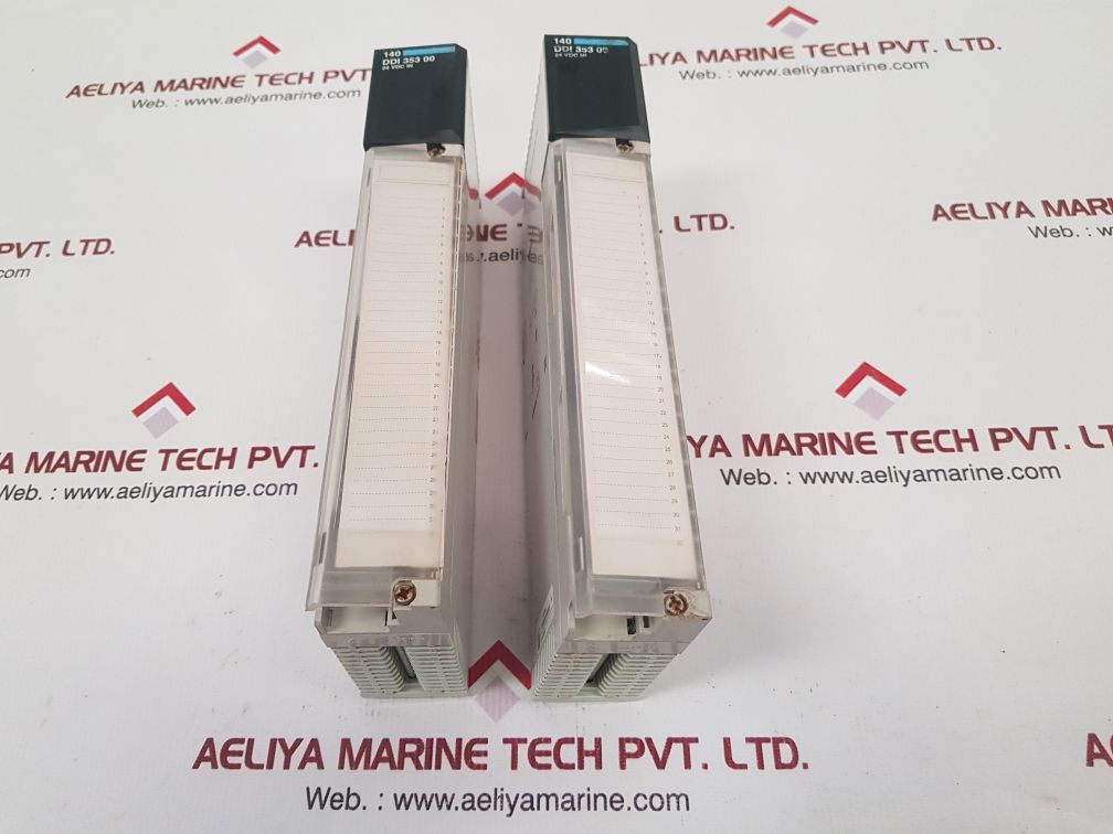 Telemecanique/Schneider modicon 140 ddi 353 00 discrete dc input module pv: 01