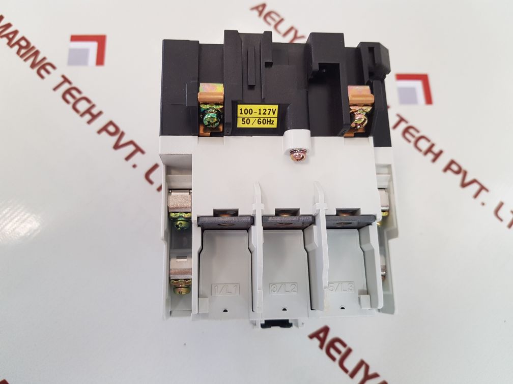 Hyundai udb 30 s molded case circuit breaker 30a