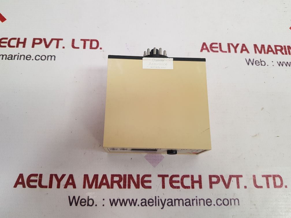 Carlo Gavazzi S102 166 924 Timer Used