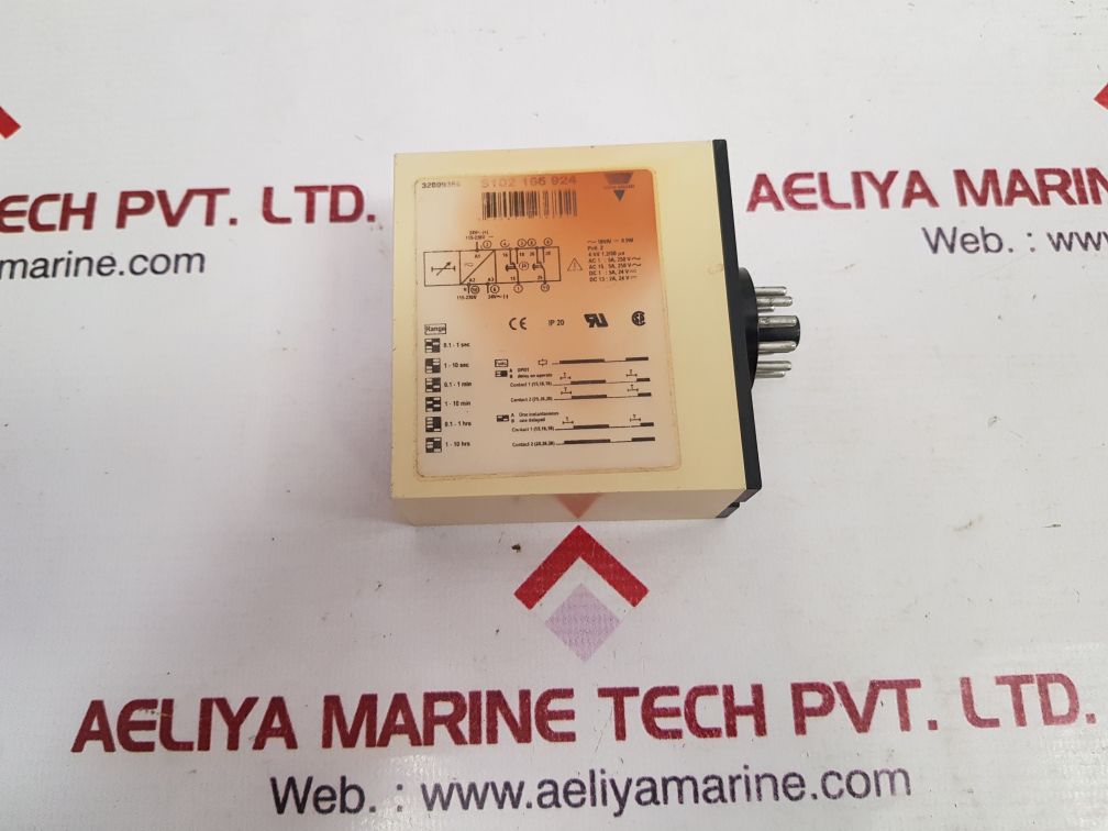 Carlo Gavazzi S102 166 924 Timer Used