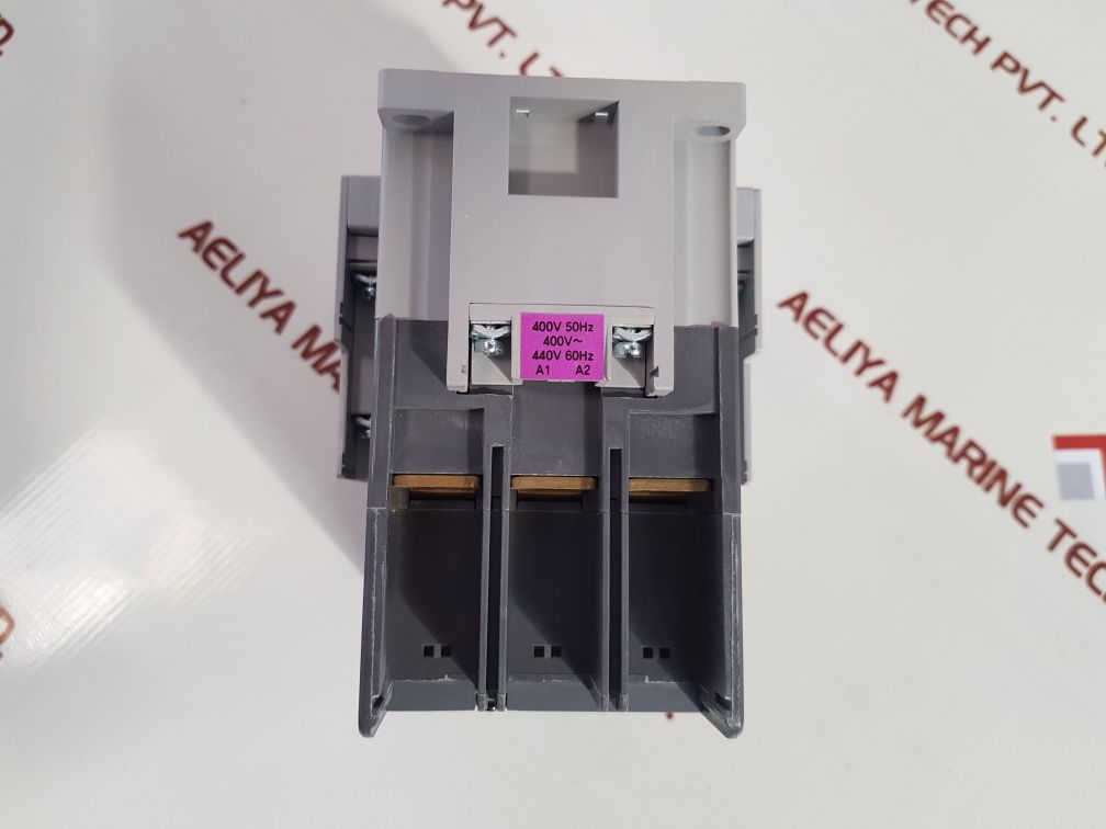 Hyundai umc 100 magnetic contactor