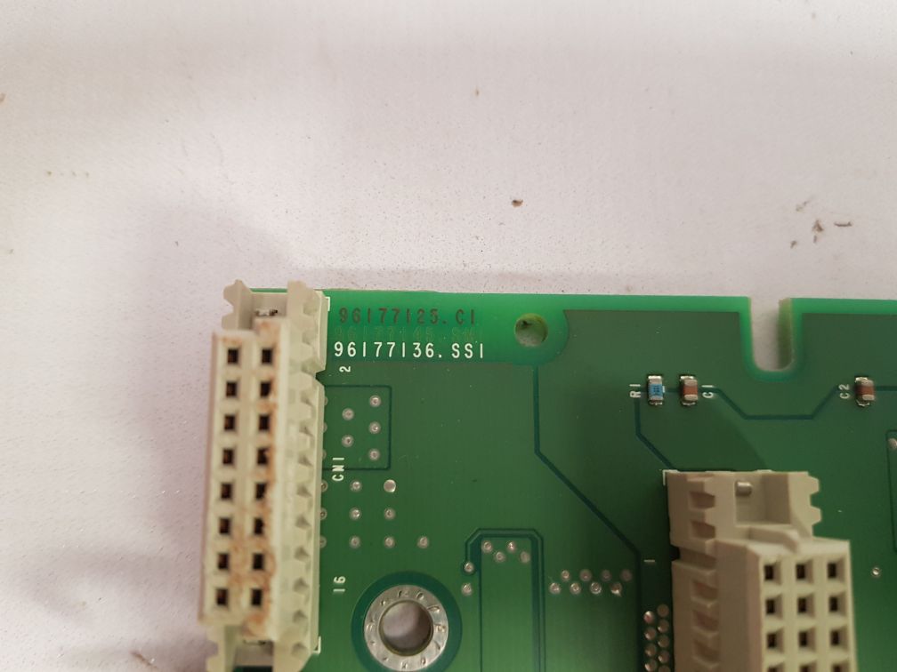 St2nd2d0 99373-922 0418 base card s96177005