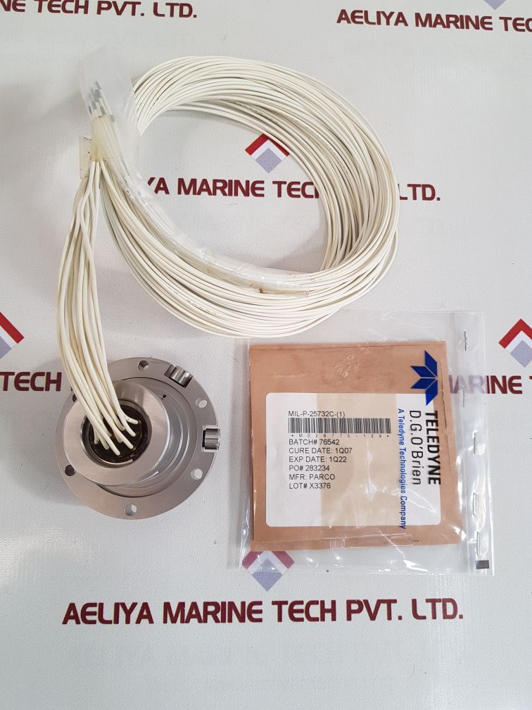 Oceaneering /teledyne 0297357 connector 1070356-101