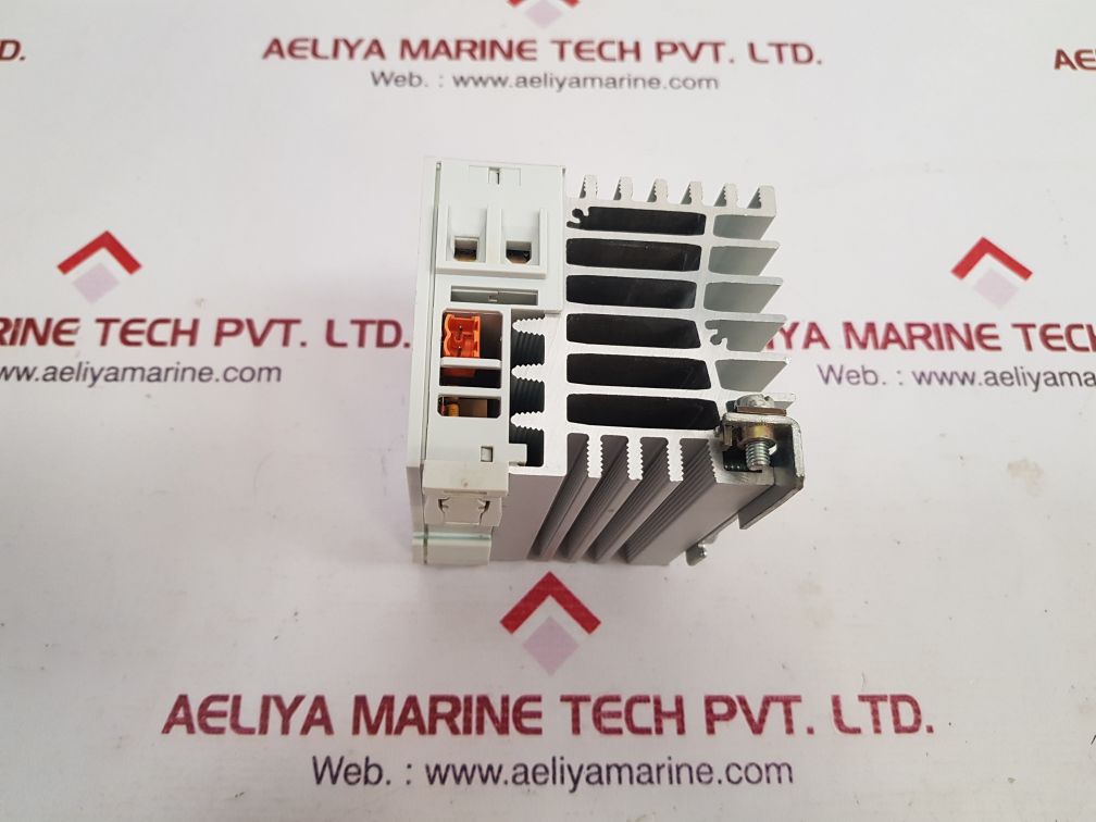 Eurotherm Te10S 40A/500V/Lgc/Eng/-//99/(603)/00 Solid State Contactor