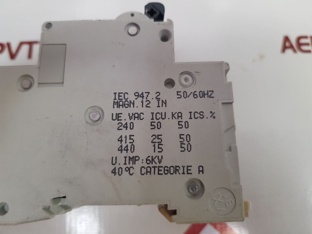 Merlin Gerin C60L K25A Circuit Breaker