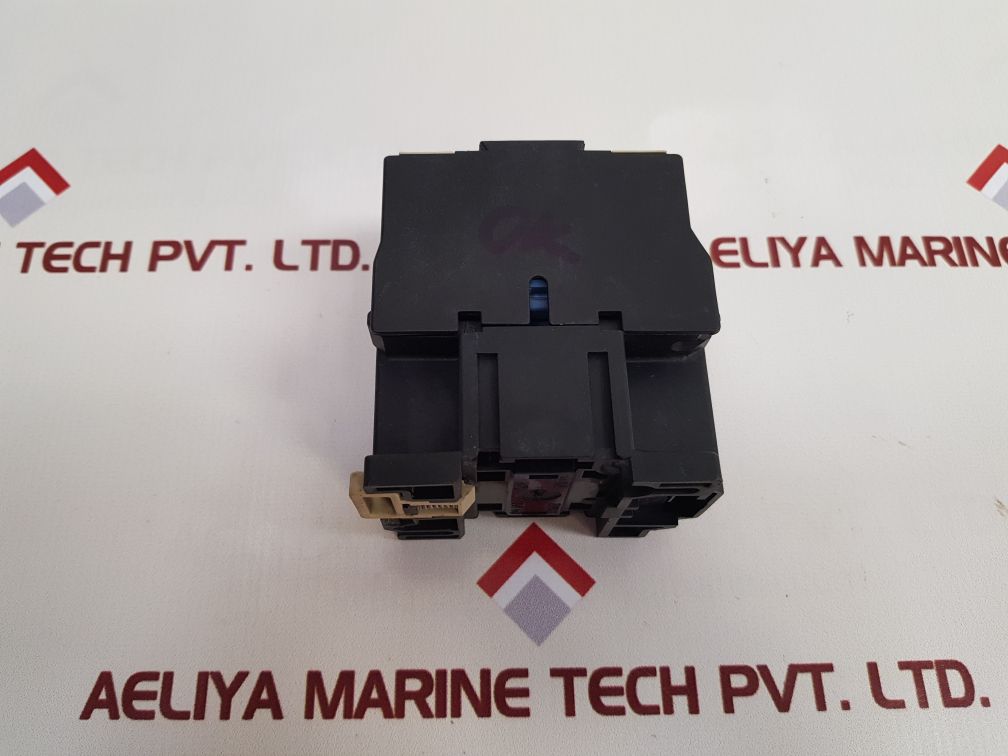 Telemecanique Lc1 D25 10 Contactor