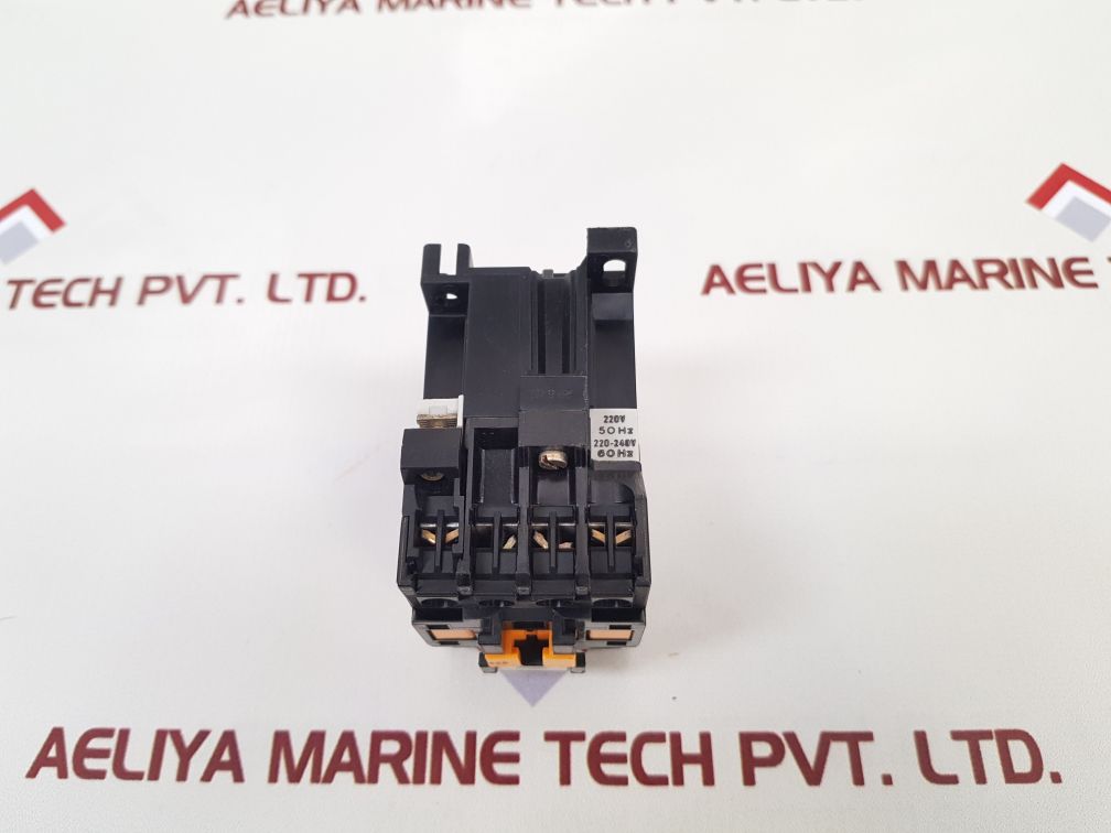 Telemecanique Ca2-dn 1229 A65 Contactor