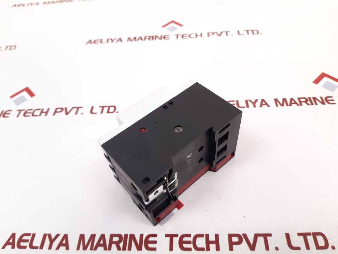 Siemens 3Vu1300-1Mg00 Circuit Breaker