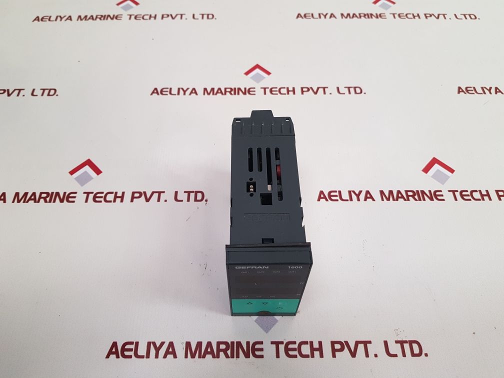 Gefran 1600-drr0V0-0000-000 Temperature Controller F031426