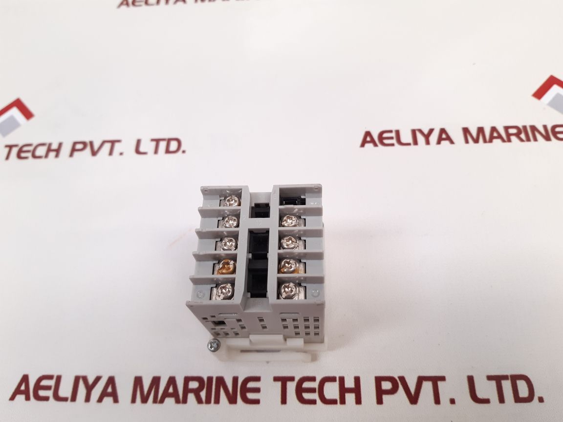 Omron E5Cwl Temperature Controller E5Cwl-r1P