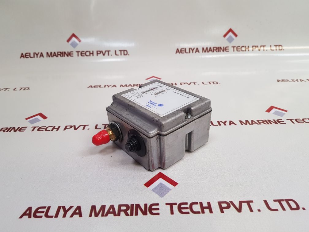 Johnson Controls Penn P77Aaa-9300 Pressure Control Switch