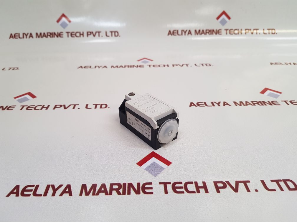 Klockner Moeller At11-1-i Limit Switch