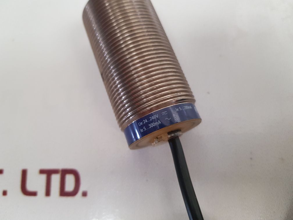 Telemecanique Xs630B1Mal2 Inductive Proximity Sensor