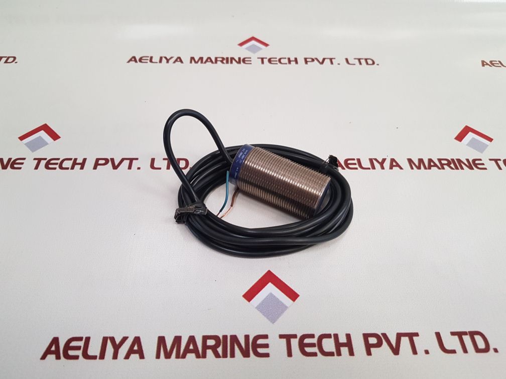 Telemecanique Xs630B1Mal2 Inductive Proximity Sensor