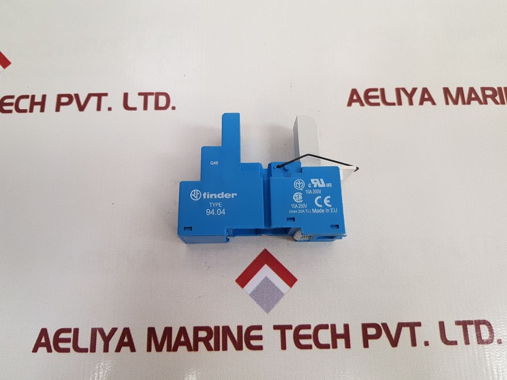 Finder 94.04 Relay Socket
