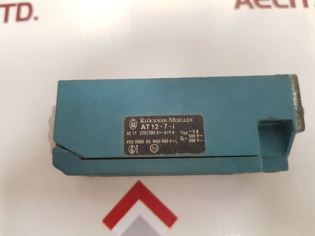 Klöckner-moeller At12-7-i Limit Switch