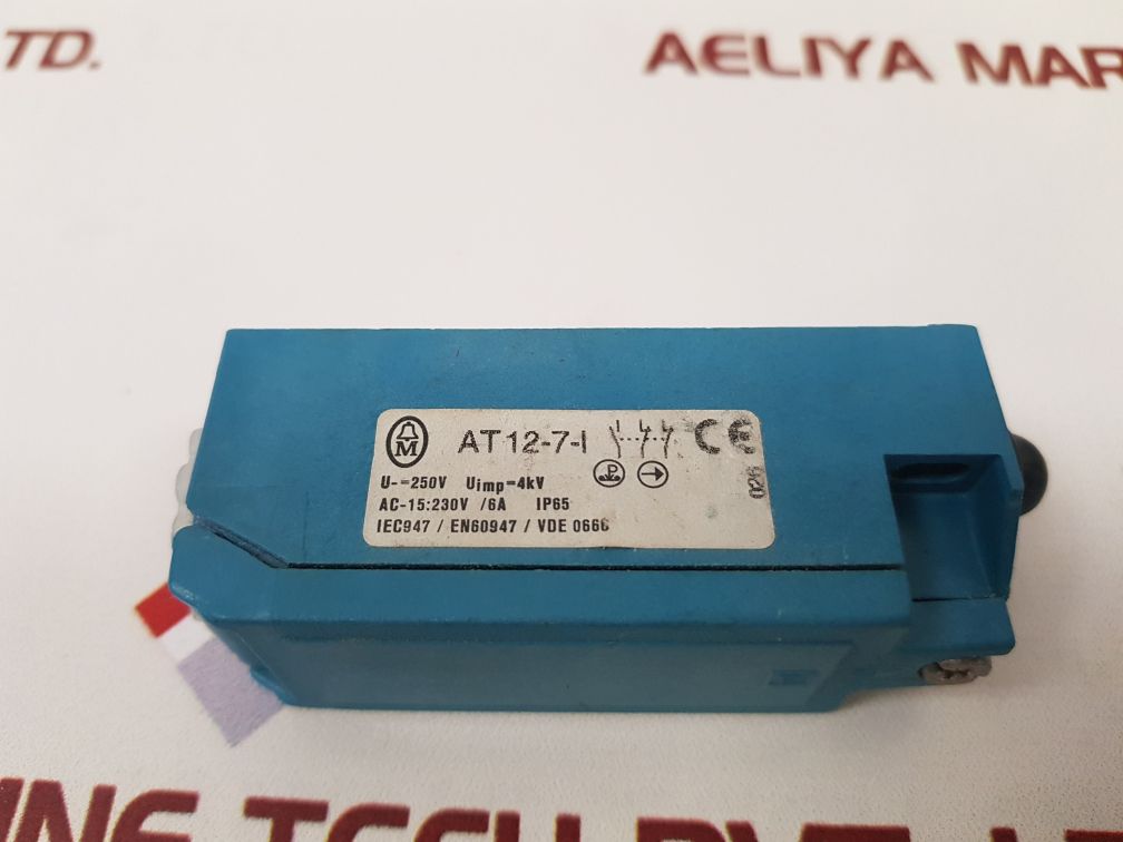 Klöckner-moeller At12-7-i Limit Switch Ip65