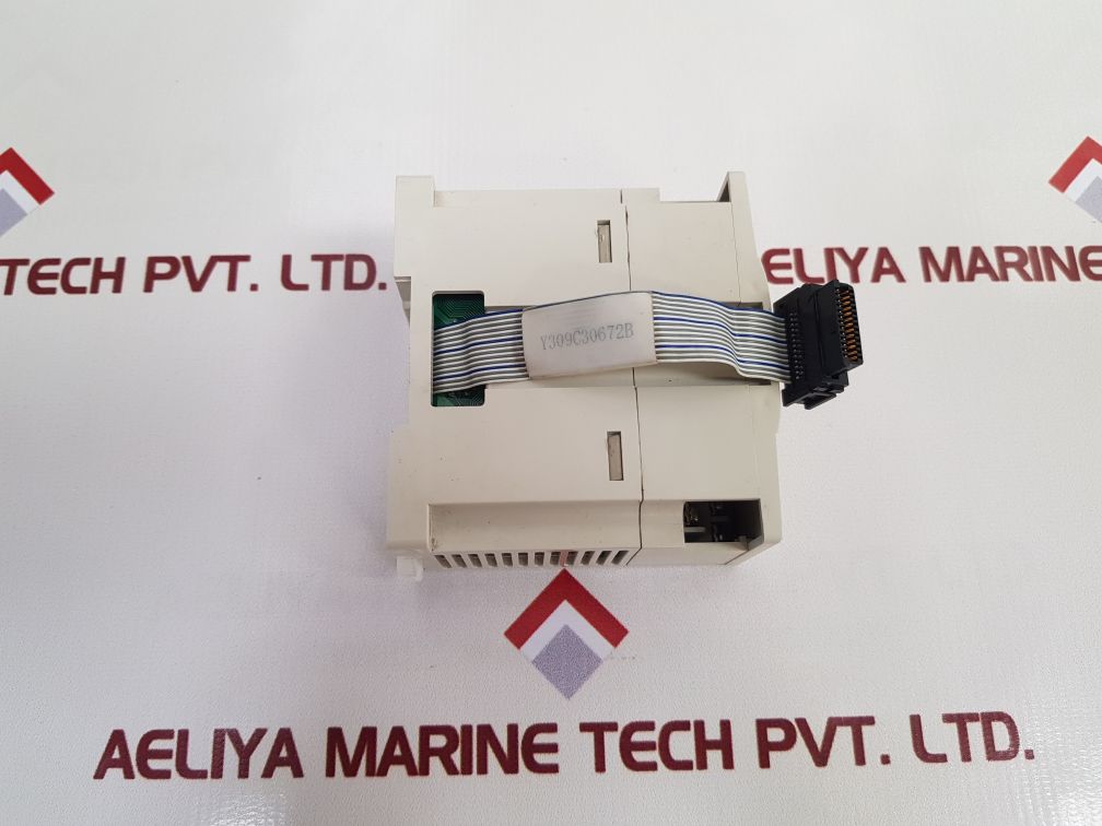Mitsubishi fx2n-8eyr-es/ul programmable controller