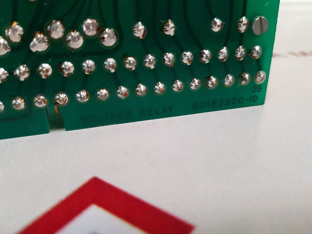Neselco 601 E 2200 Voltage Relay