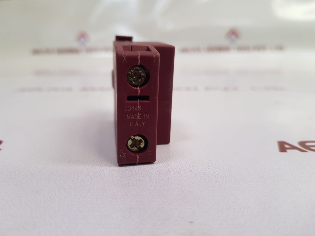 Cema P9Ptnvn Lamp Socket With Transformer
