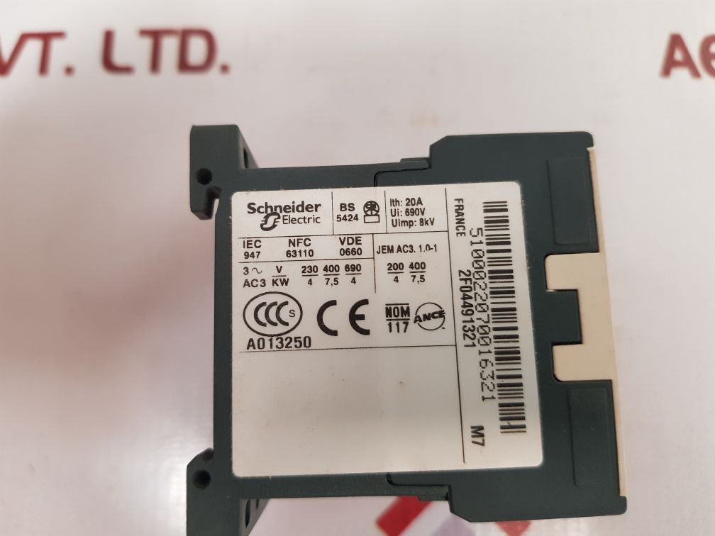 Telemecanique/Schneider Lc1K16 10M7 Contactor