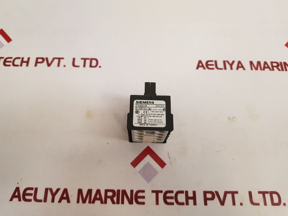 Siemens 3Tx4422-2A Auxiliary Switch Block