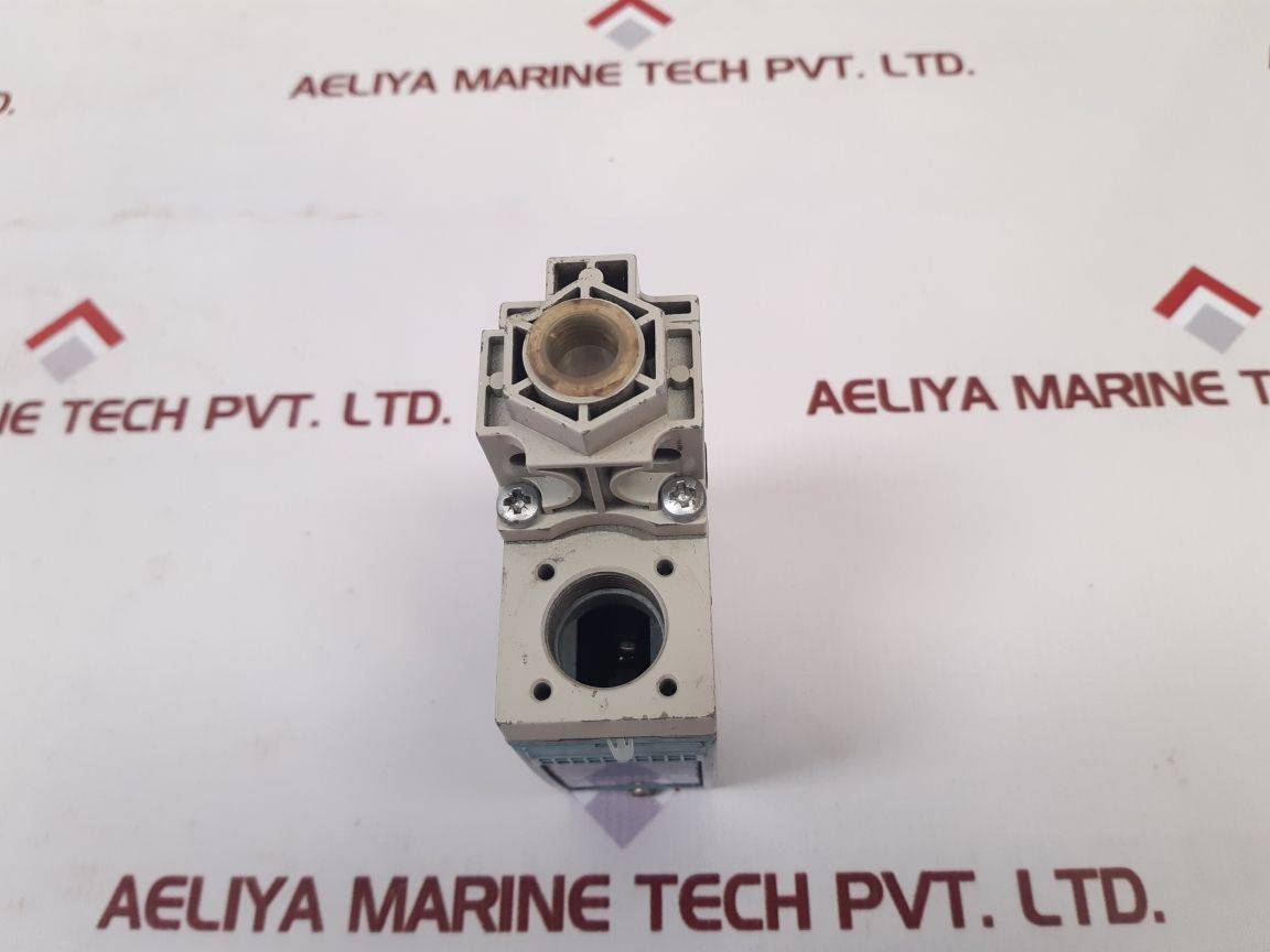 Telemecanique Xml-a004A2S11 Nautilus Pressure Switch