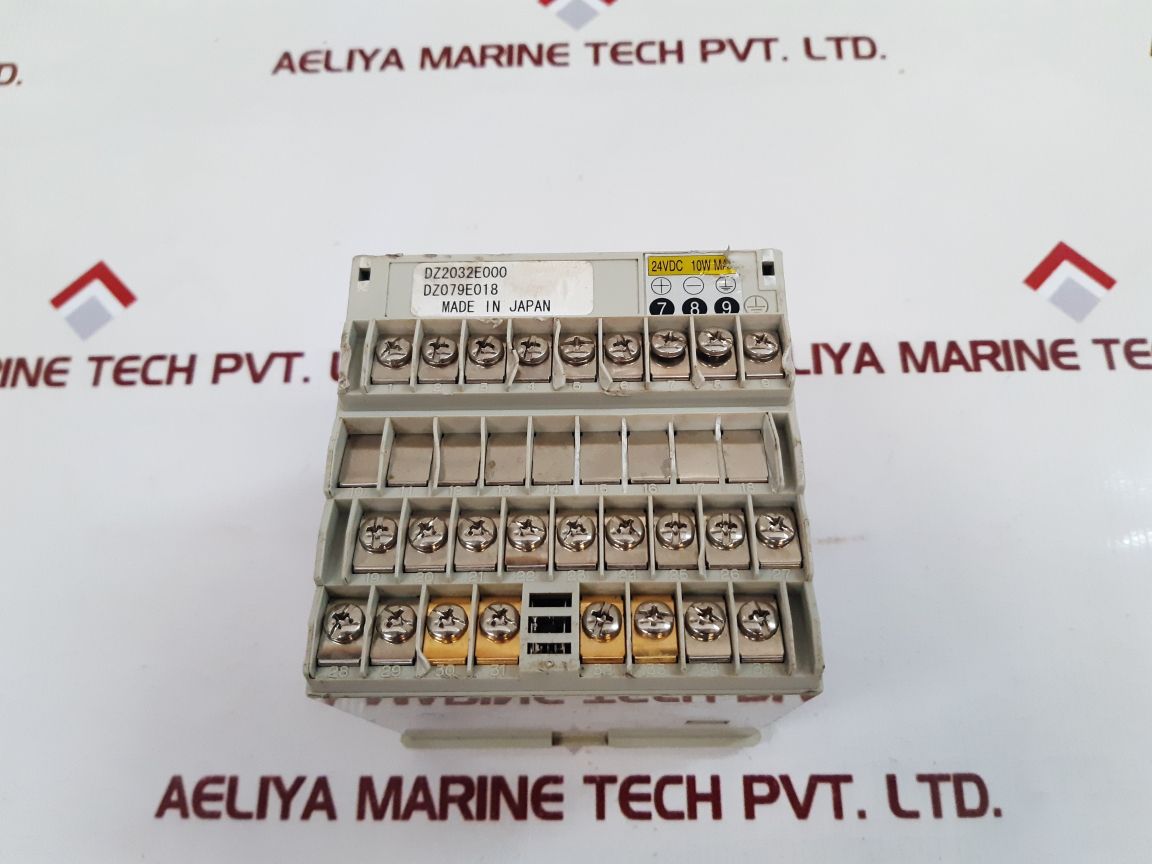 Chino Dz 2000 Digital Indication Controller