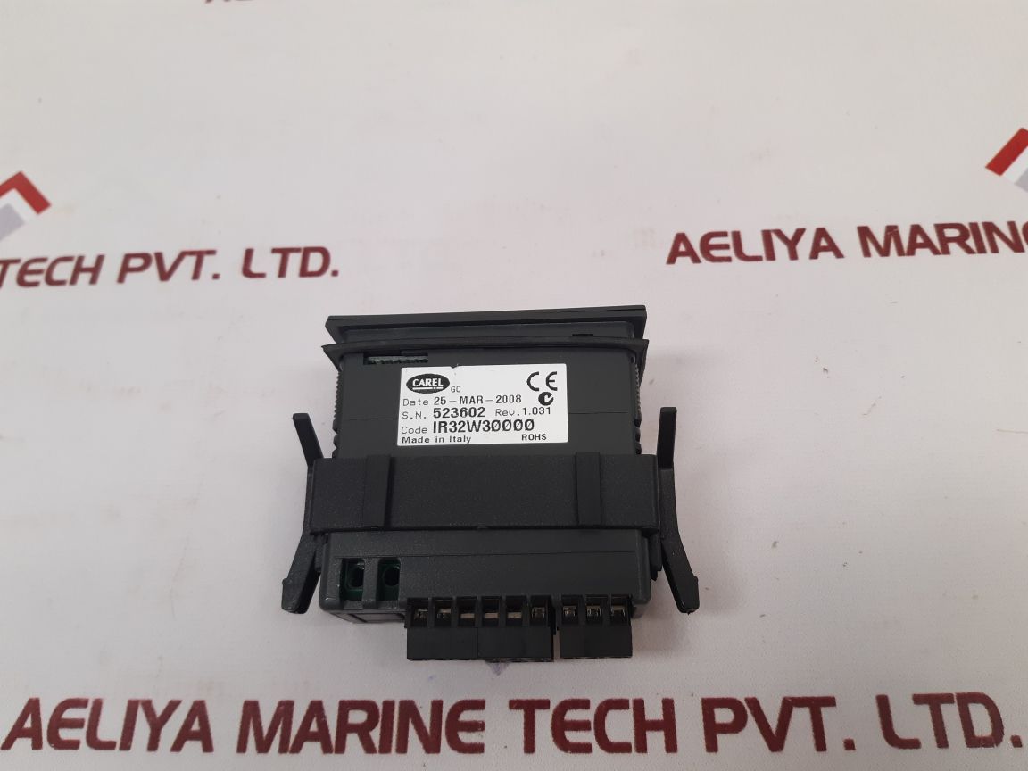 Carel Ir32W30000 Temperature Controller Rev. 1.031