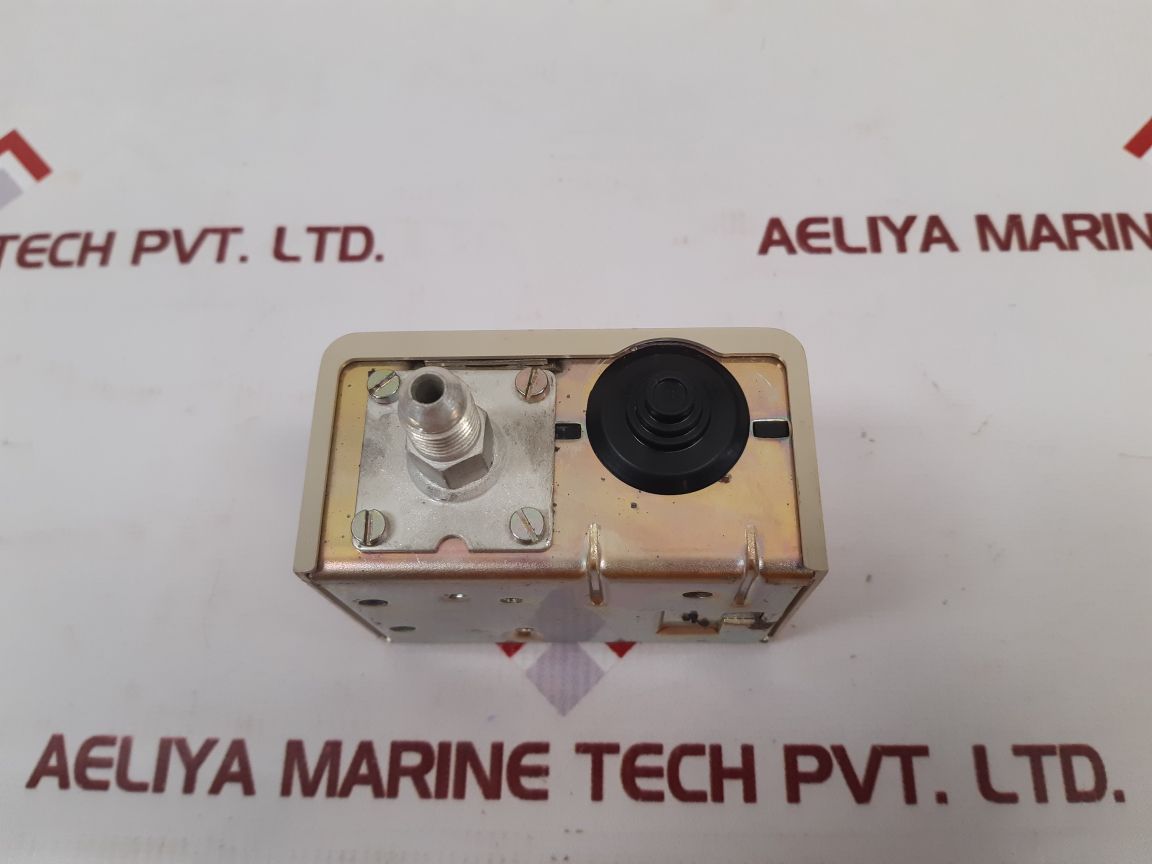 Danfoss 060-1101 Pressure Switch Kp 1