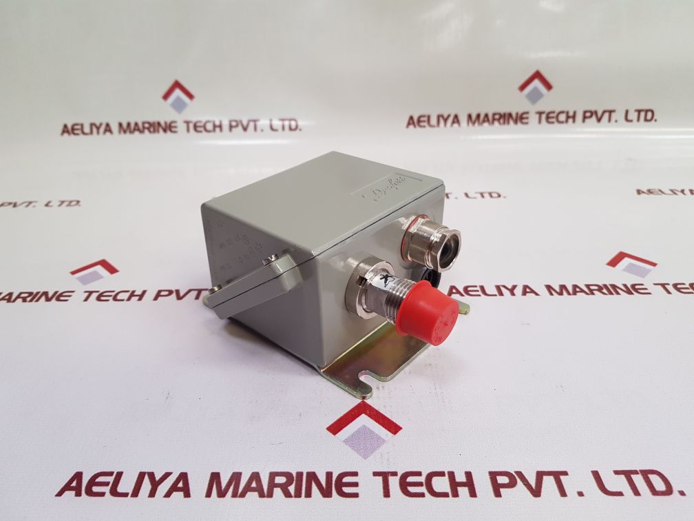Danfoss Emp2 084G2109 Pressure Transmitter New