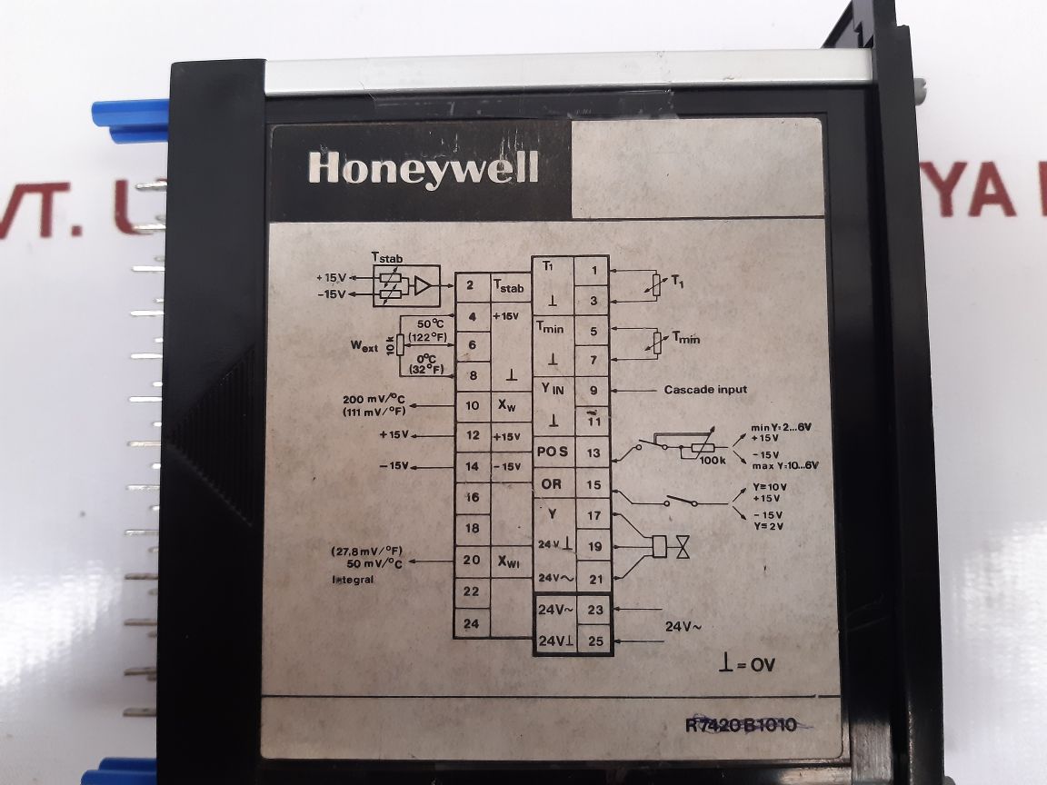 Honeywell Q642A1008 Controller Output Module