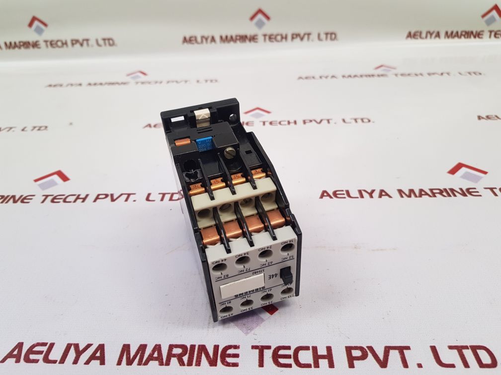 Siemens 3Th82 44-0A Auxiliary Contactor