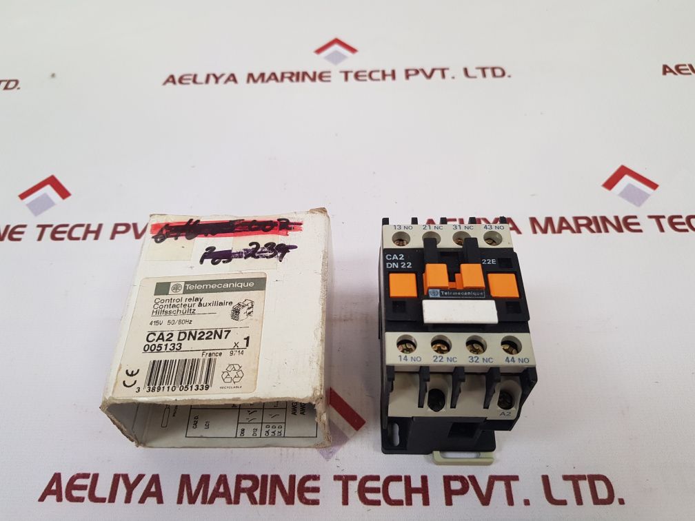 Telemecanique Ca2 Dn22N7 Control Relay