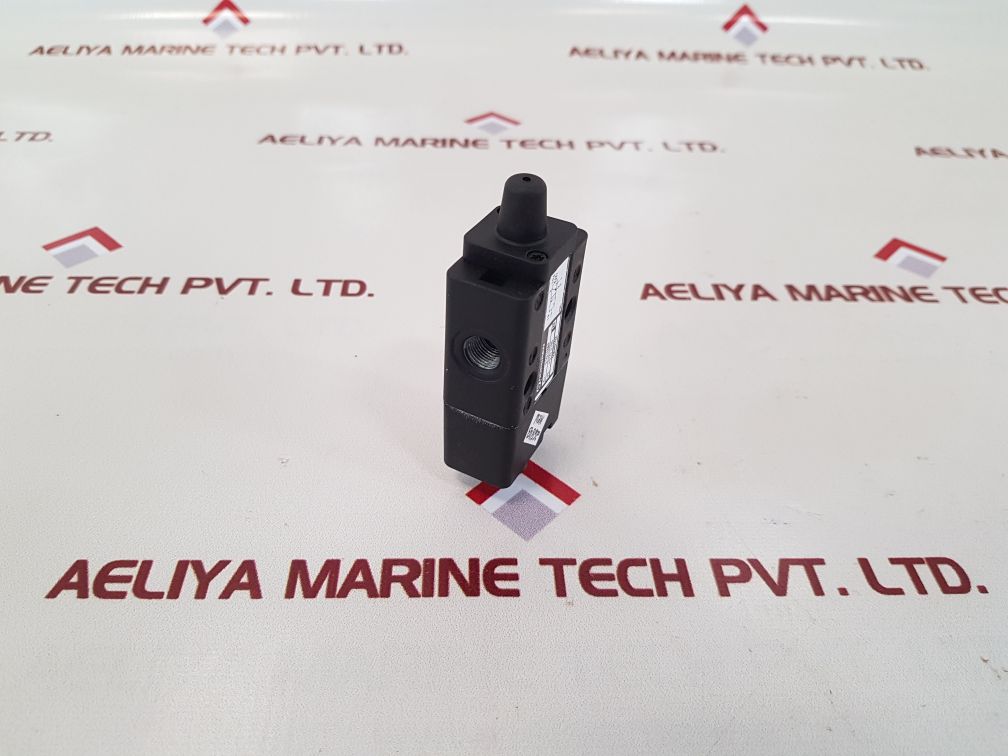 Norgren 03040102 3/2 way air/spring operat directional valve