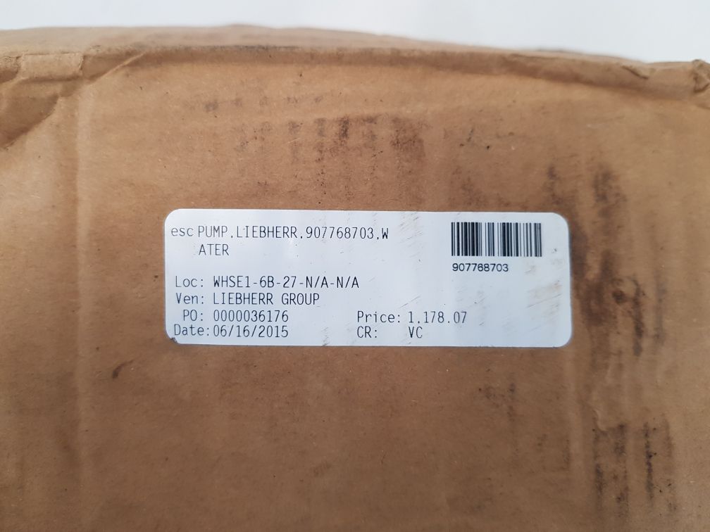 Liebherr 907768703 water pump 9077 687