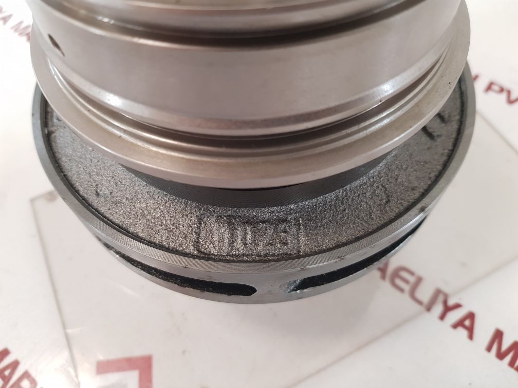 Liebherr 907768703 water pump 9077 687