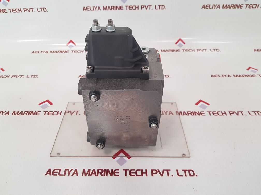 157b5101,157b6203 pump side module
