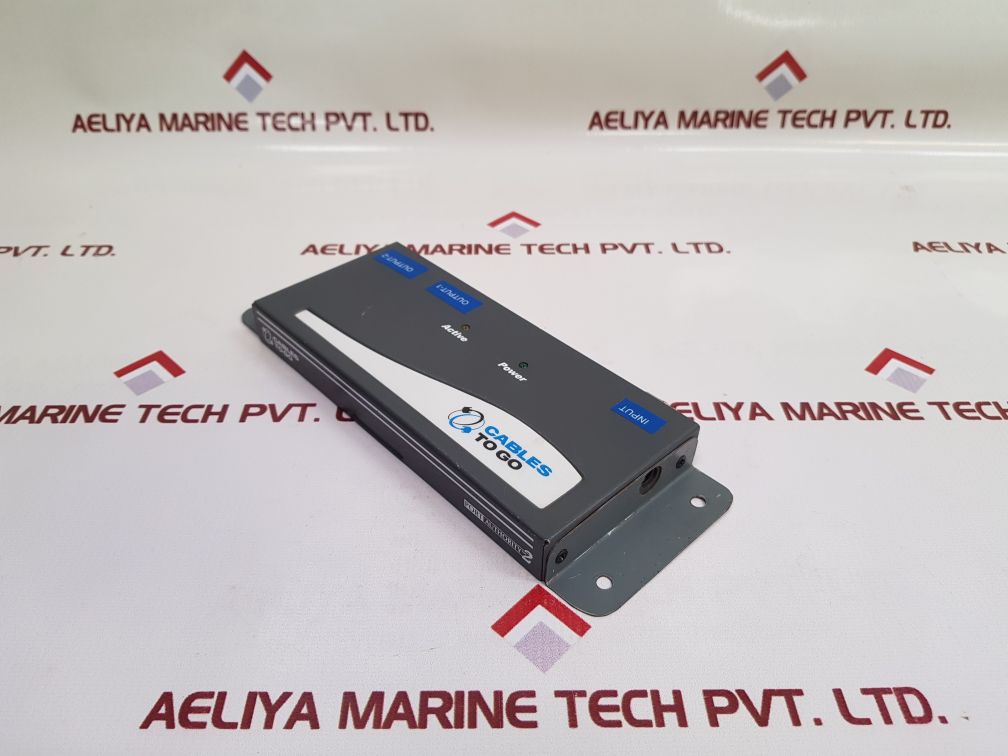 Cables To Go Vsa14 Monitor Video Splitter D6F3E1D673