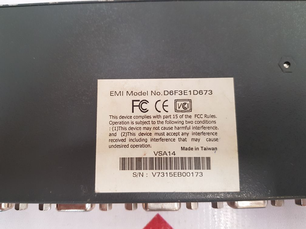 Cables To Go Vsa14 Monitor Video Splitter D6F3E1D673