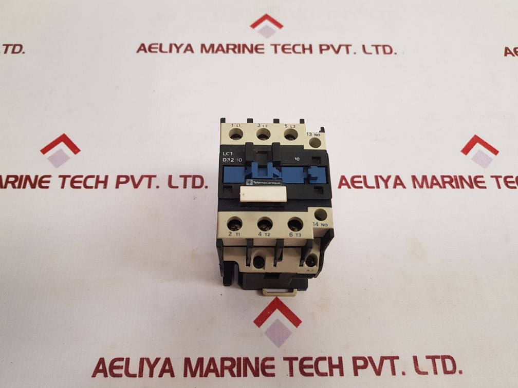 Telemecanique Lc1 D3210 Contactor