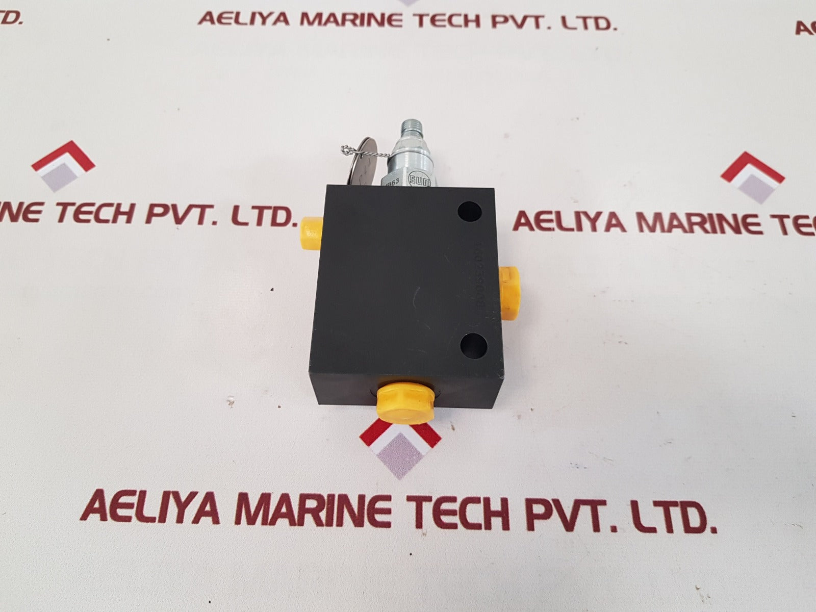 Sun Hydraulics Ecu/S Valve Block 1Cr3-k2
