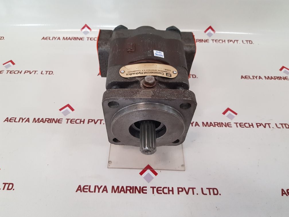 Commercial hydraulics 324 5030 001 pump