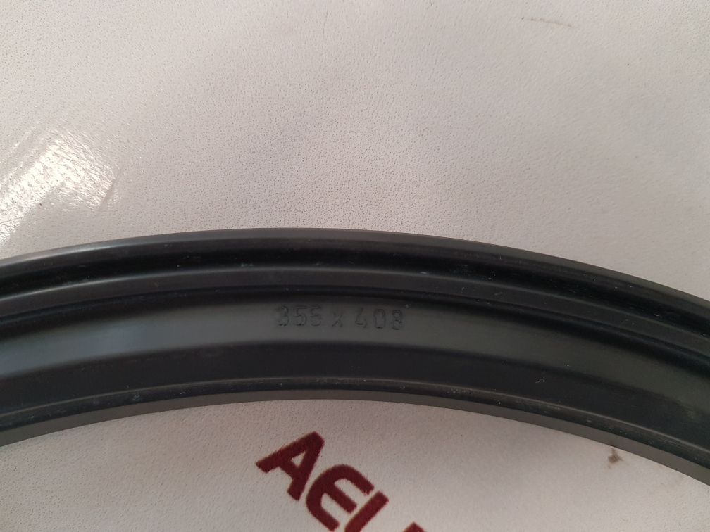 634.01.37 Stern Tube Seals Port
