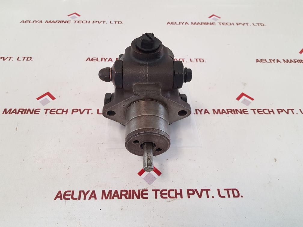 E7 Nc 1069 5P Oil Pump