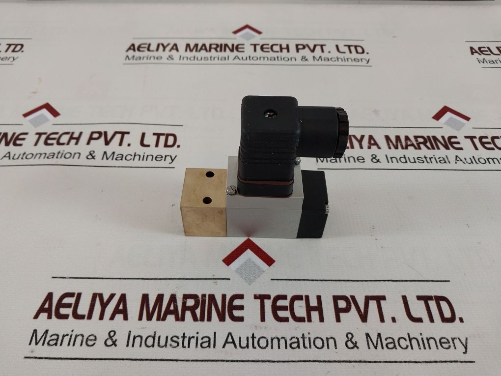 Trafag 9M0.2079 Pressure Switch Ip65