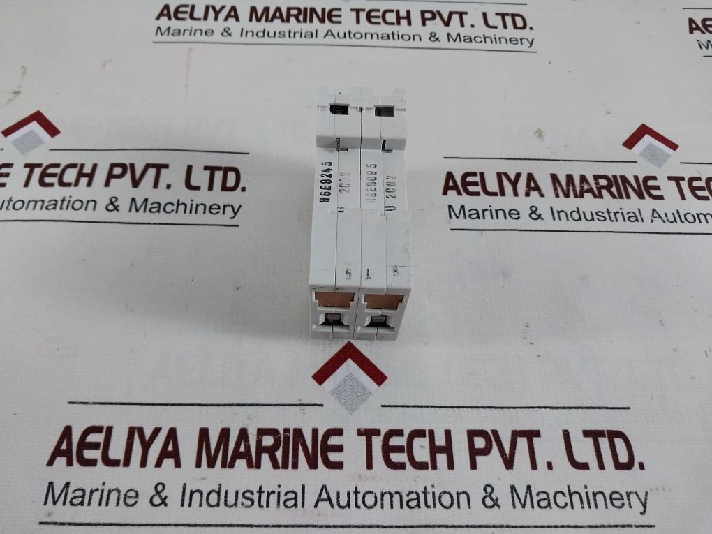 Siemens 5Sx42 C2 Circuit Breaker