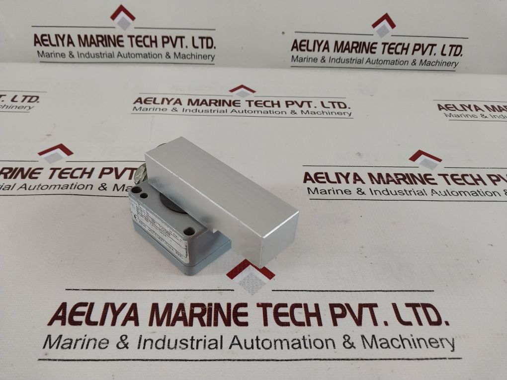 Kubler Aum-80 Magnetic Switch