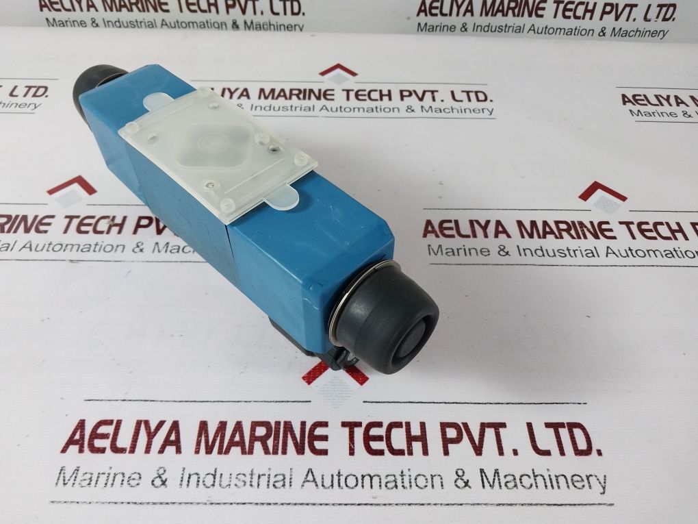 Vickers Dg4V 3 2N Hm U D6 60 Directional Control Valve