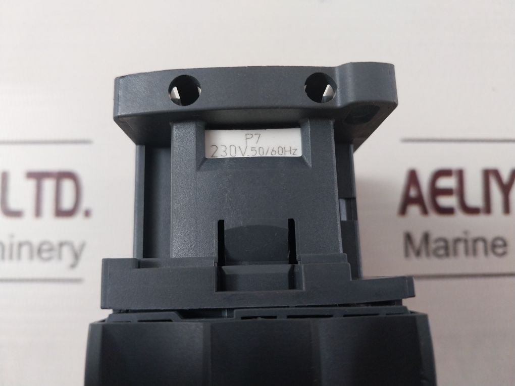 Schneider Electric Lc1D32 P7 Contactor